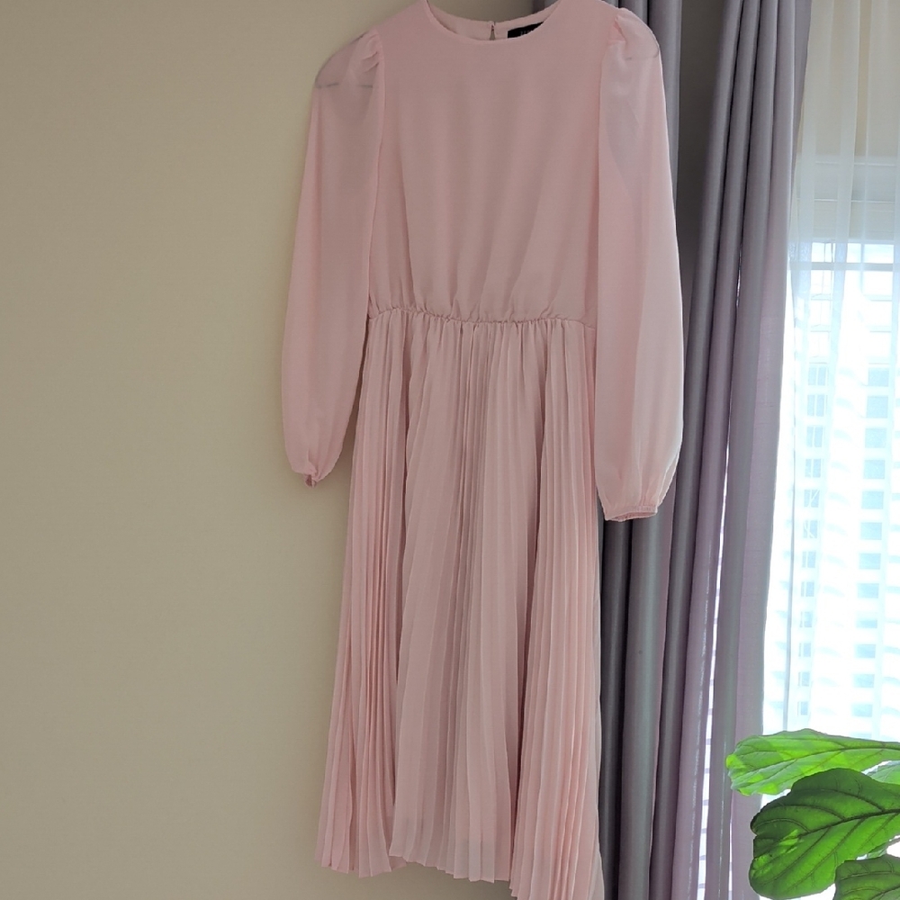 Elegant Pink Long Sleeve Dress
